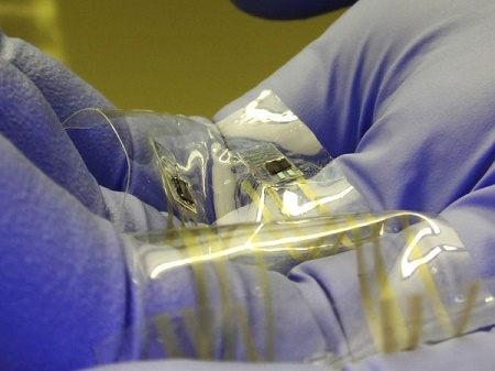 ساخت نوعی «پوست مصنوعی» که فشار را به پالس های عصبی تبدیل می کند